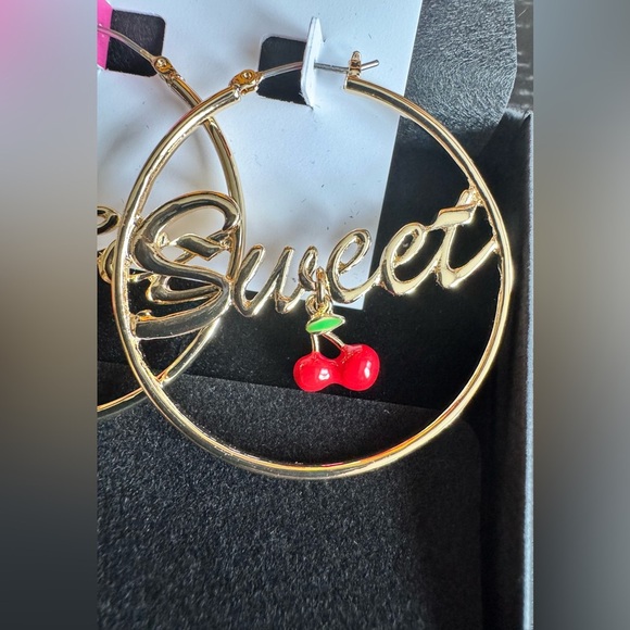 NEW Betsey Johnson Gold Red Sweet Cherry Hoop Earrings - Picture 6 of 8